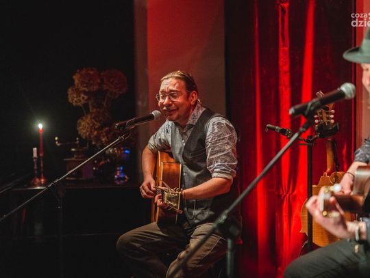 Janusz Kasprowicz i Stanisław Marinczenko Yanistan na Dzień Kobiet (zdjęcia) Janusz Kasprowicz i Stanisław Marinczenko Yanistan na Dzień Kobiet (zdjęcia)