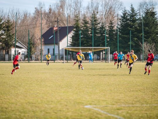 Młodzik Radom - KS Błotnica (zdjęcia)