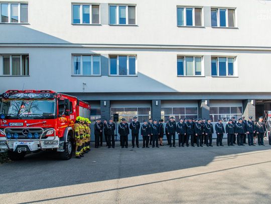 Promesy na samochody dla OSP (zdjęcia)