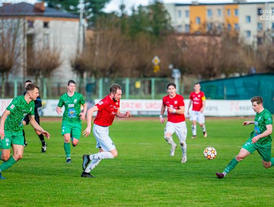 Pilica Białobrzegi - Pelikan Łowicz 