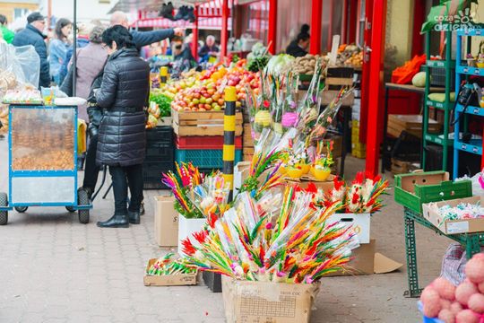 Świąteczny klimat na targowisku Korej Świąteczny klimat na targowisku Korej