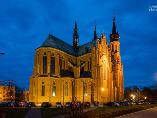 Triduum Paschalne - Wielka Sobota w Katedrze (zdjęcia) Triduum Paschalne - Wielka Sobota w Katedrze (zdjęcia)