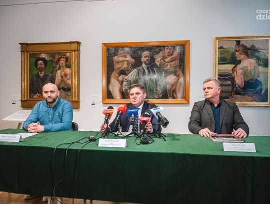 Konferencja z okazji zbliżającego się wernisażu w Muzeum im. Jacka Malczewskiego (zdjęcia) Konferencja z okazji zbliżającego się wernisażu w Muzeum im. Jacka Malczewskiego (zdjęcia)