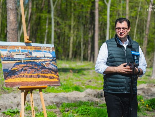 Konferencja Konrada Frysztaka w Lesie Kapturskim (zdjęcia) Konferencja Konrada Frysztaka w Lesie Kapturskim (zdjęcia)