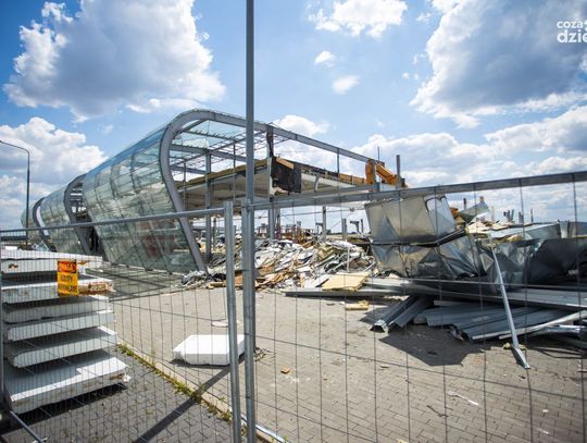 Jak zmieniało się lotnisko w Radomiu?