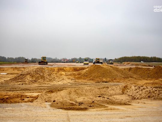 Jak zmieniało się lotnisko w Radomiu?