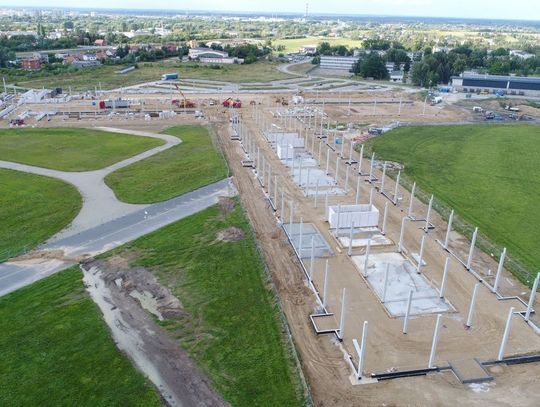 Jak zmieniało się lotnisko w Radomiu?