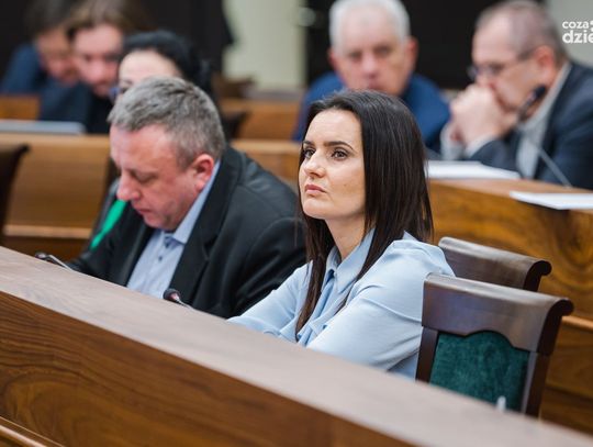 Analizujemy oświadczenia majątkowe radnych! (cz.1) Analizujemy oświadczenia majątkowe radnych! (cz.1)