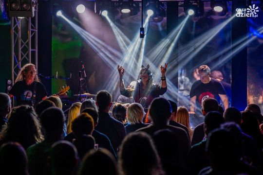 Closterkeller w klubie Dzikie Węże