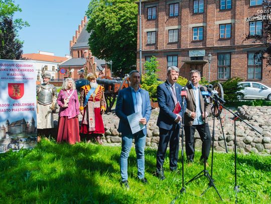 Konferencja Kolegium Odbudowy Zamku Królewskiego w Radomiu (zdjęcia)