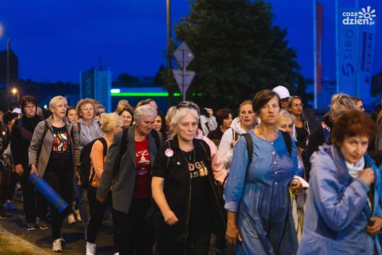 VIII Nocna Pielgrzymka Kobiet