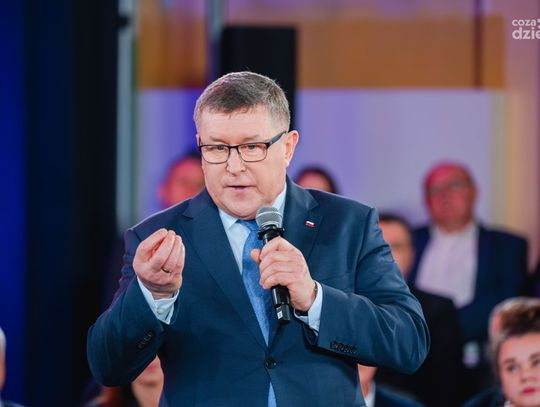 Analizujemy oświadczenia majątkowe posłów, senatorów i europosłów! 