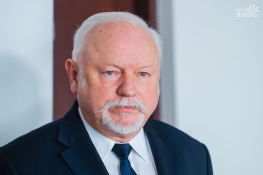 Analizujemy oświadczenia majątkowe posłów, senatorów i europosłów! 