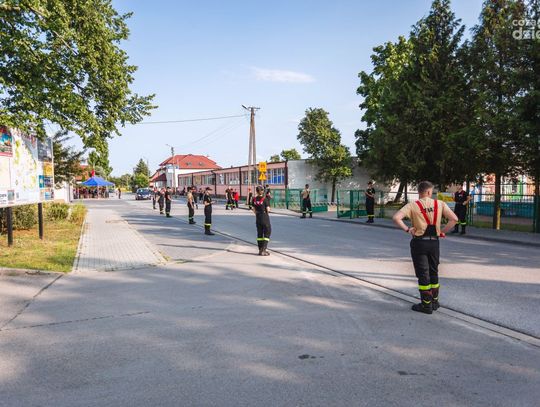 Nowy samochód dla OSP Orońsko (zdjęcia)
