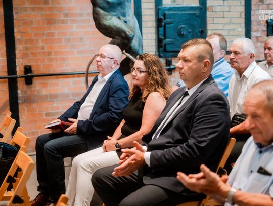 Podpisanie umów na bieżące utrzymanie wód i urządzeń wodnych (zdjęcia)