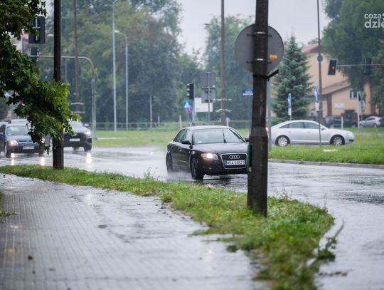 Obfite opady deszczu (zdjęcia) Obfite opady deszczu (zdjęcia)