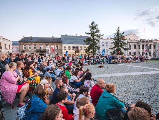 IV edycja Ulicy Teatralnej: Teatr Akt z Warszawy - Ja gore (zdjęcia)
