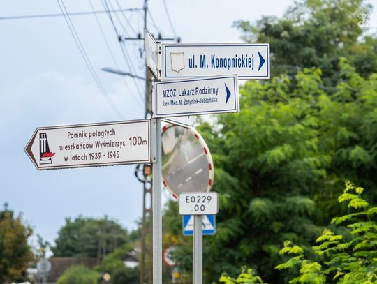 Wyśmierzyce - podpisanie umów na remonty dróg (zdjęcia)