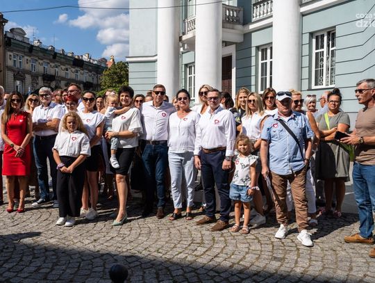 Konferencja PO dot. zbliżających się wyborów parlamentarnych (zdjęcia) Konferencja PO dot. zbliżających się wyborów parlamentarnych (zdjęcia)
