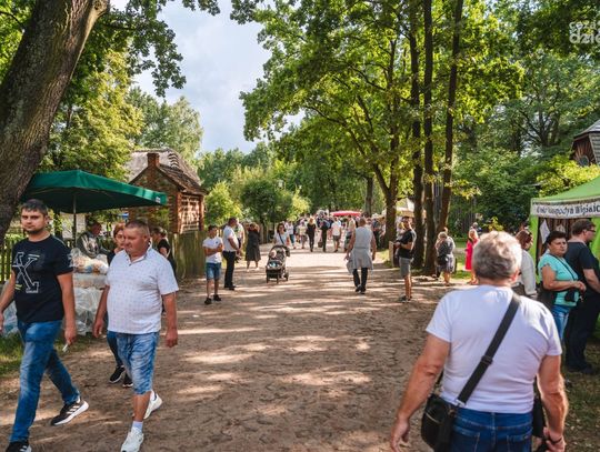 Święto Plonów w Muzeum Wsi Radomskiej (zdjęcia)
