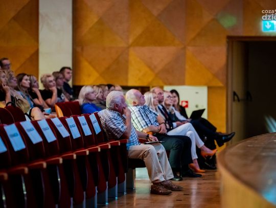 DROGI DO ZDROWEJ SZKOŁY – wspieranie zdrowia psychicznego dzieci i młodzieży (zdjęcia) DROGI DO ZDROWEJ SZKOŁY – wspieranie zdrowia psychicznego dzieci i młodzieży (zdjęcia)