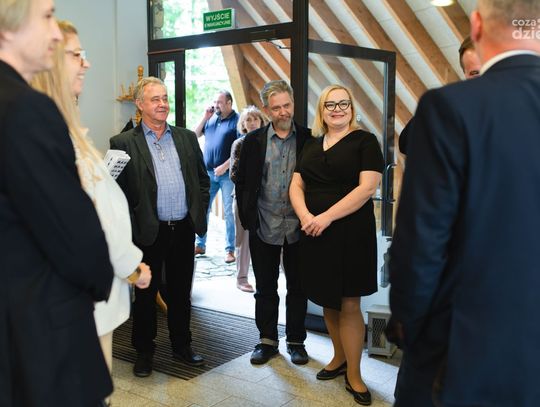 Podpisanie umowy na wykonanie dokumentacji budowlanej nowej siedziby Muzeum Wsi Radomskiej (zdjęcia)