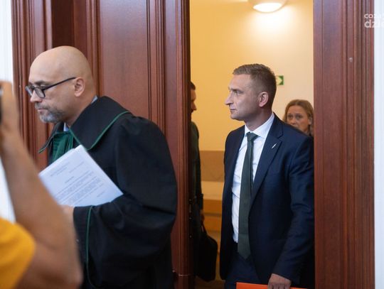 Rozprawa sądowa - Frysztak - Bąkiewicz (zdjęcia)