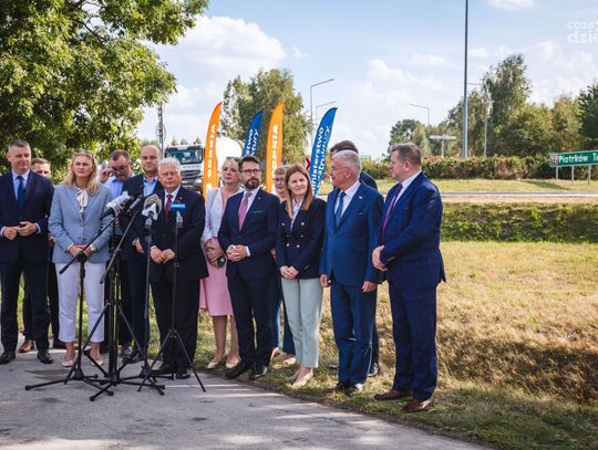 Ogłoszenia przetargu na projekt drogi ekspresowej S12 na odcinku Przysucha – Wieniawa (zdjęcia)