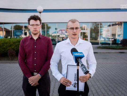 Młodzież Wszechpolska - konferencja w sprawie filmu "Zielona Granica" (zdjęcia)