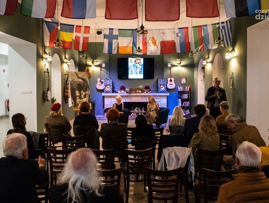 Wernisaż "Scalenie" - wystawa malarstwa Doroty Wulczyńskiej-Kieloch (zdjęcia)