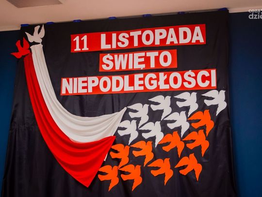 Uroczystość Narodowego Święta Niepodległości w PP nr 4 (zdjęcia)