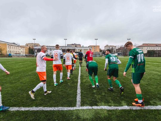 Tymex Liga Okręgowa: Centrum Radom - Akcja Jastrzębia (zdjęcia)