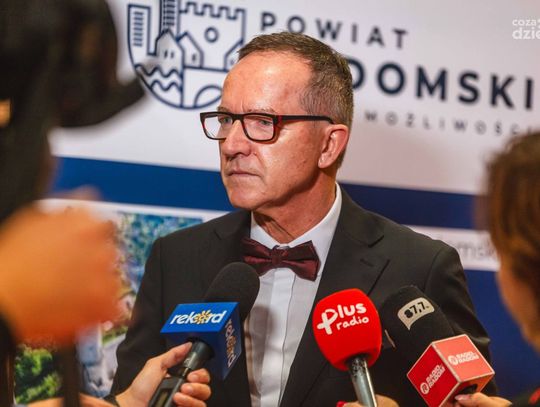 Uroczysta gala z okazji 25-lecia powstania Powiatu Radomskiego (zdjęcia)