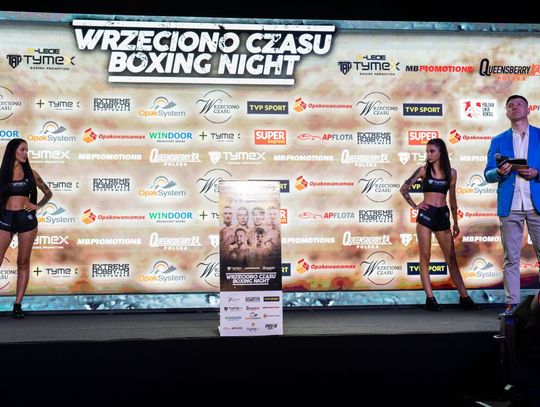Ważenie zawodników przed galą Wrzeciono Czasu Boxing Night (zdjęcia)