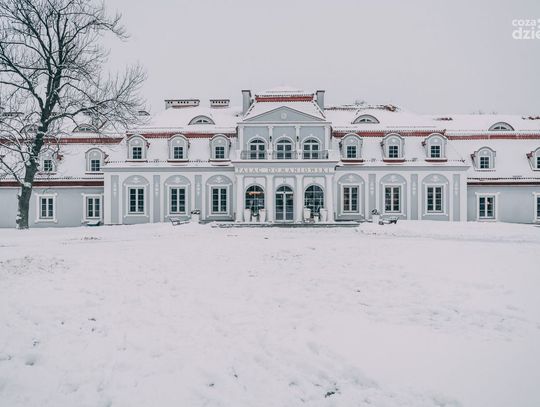 Anna Rusowicz i Aurelia w Pałacu Domaniowskim (zdjęcia) Anna Rusowicz i Aurelia w Pałacu Domaniowskim (zdjęcia)