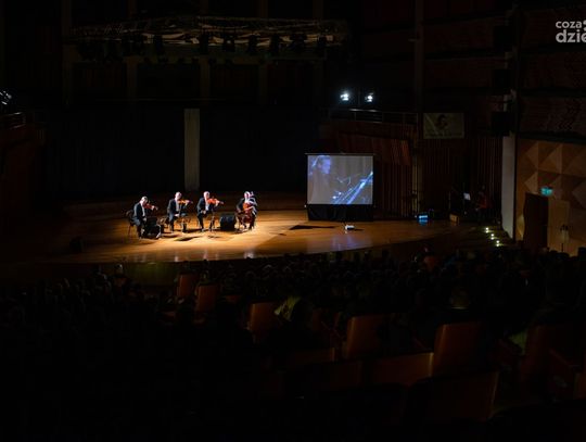 Grupa MoCarta w sali koncertowej szkoły muzycznej (zdjęcia)