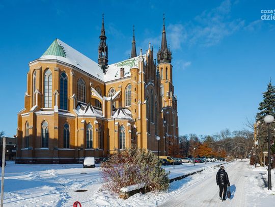 Biała zima zadomowiła się w Radomiu (zdjęcia)