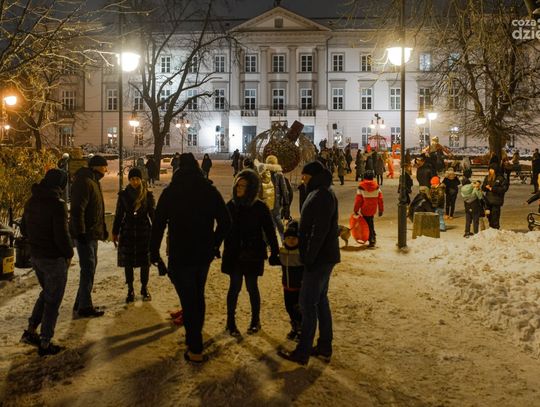 Rozświetlamy Radom - zabłysły świąteczne iluminacje (zdjęcia)