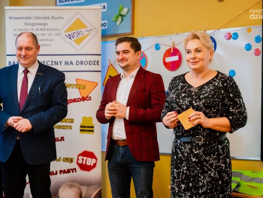 Bezpieczny pierwszoklasista w PSP nr 25 (zdjęcia) Bezpieczny pierwszoklasista w PSP nr 25 (zdjęcia)