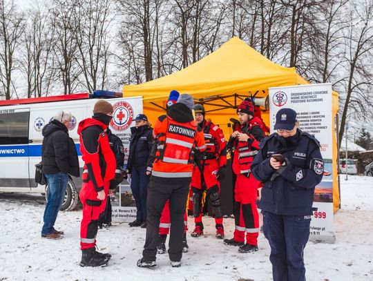 Konferencja - bezpieczne ferie (zdjęcia)