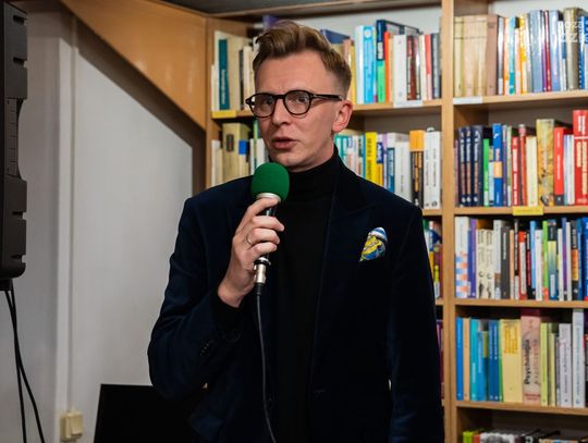 Spotkanie z Marylą Szymiczkową wokół tomu kryminału retro pt. Śmierć na Wenecji (zdjęcia)