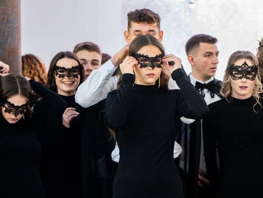 Studniówki 2024: I LO im. Mikołaja Kopernika (zdjęcia)