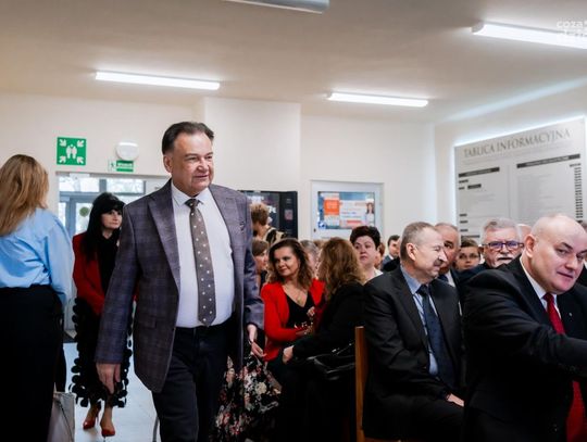 Nowoczesna karetka dla szpitala w Lipsku (Zdjęcia)