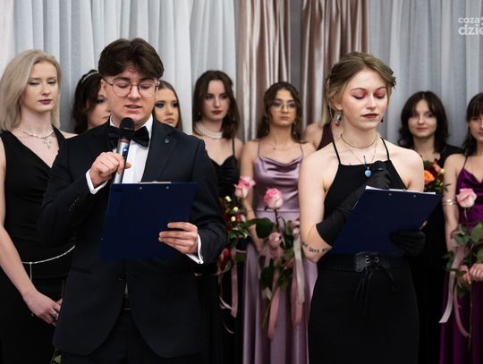 Studniówki 2024: Zespół Szkół Plastycznych im. Józefa Brandta (zdjęcia)