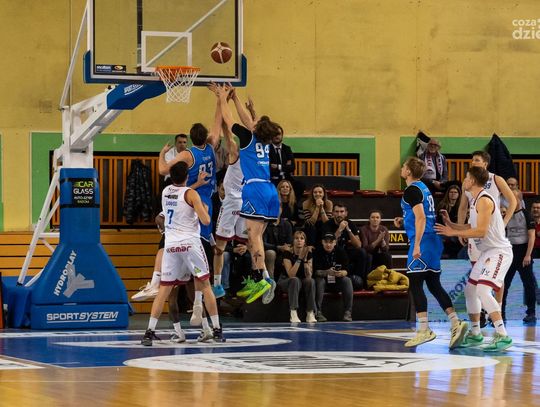 Bank Pekao 1. Liga: HydroTruck Radom - Niedźwiadki Chemart Przemyśl (zdjęcia)