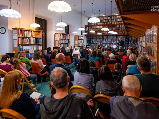 Spotkanie autorskie z Anną Goc (zdjęcia)