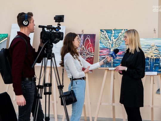 Wernisaż charytatywny „Sercem Malowane dla Szymonka Berlińskiego" (zdjęcia)