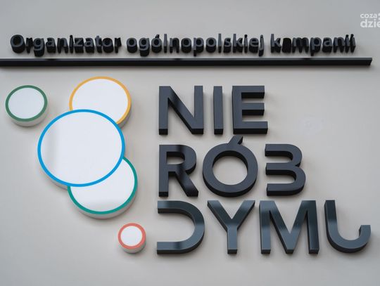 Uroczyste podpisanie umowy pomiędzy fundacją „Nie Rób Dymu” a Gminą Jedlińsk (zdjęcia)