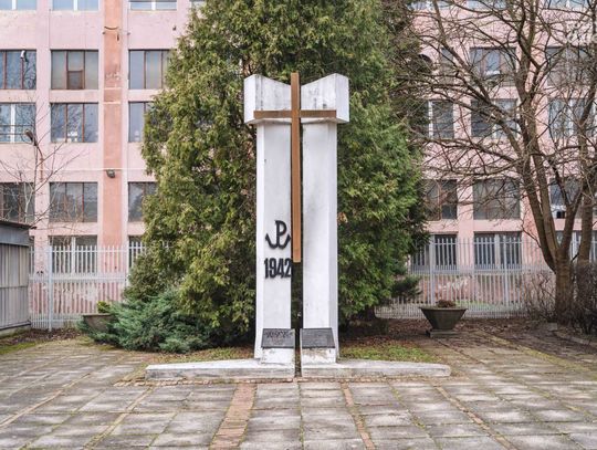 Plany renowacji pomnika przy Fabryce Broni (zdjęcia)