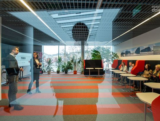 Wykład dziennikarzy Radia Rekord dla studentów AHNS (zdjęcia)